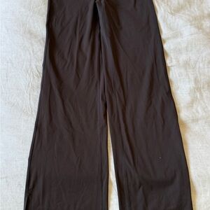 Travis Mathew Women’s Stylish Brown Wide-Leg Pants